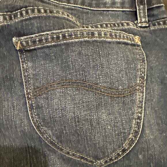 Lee Riders Women's Mid Rise Capri Stretch Denim Blue Dark Wash Size 28 - Picture 14 of 16
